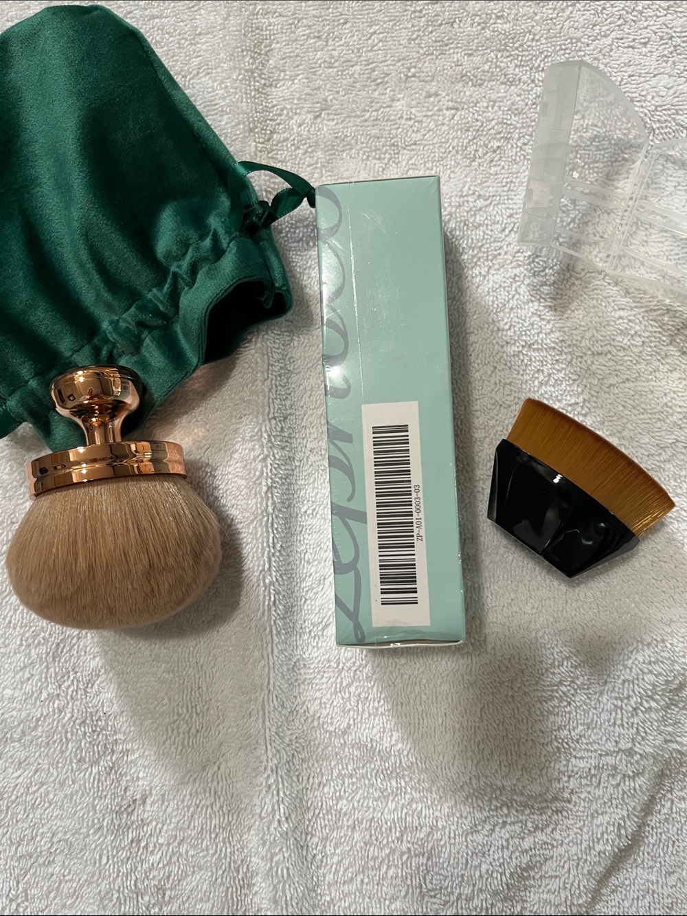 Zephoco complexion correcting crème package - Picture 5 of 5